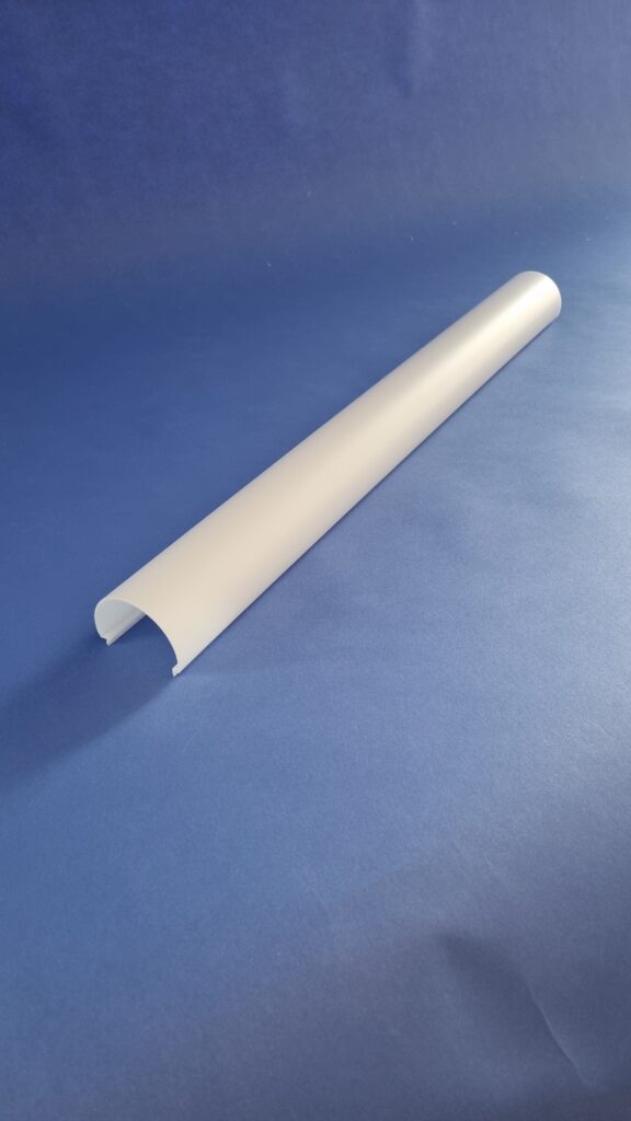 leuchtenabdeckung-schneider-ronplus-60-fl-566-1-576x1024